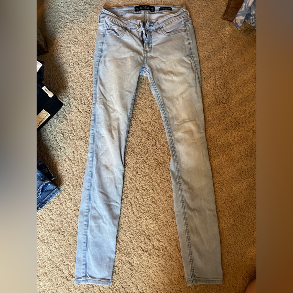 Women’s Hollister Light Wash Skinny Jeans